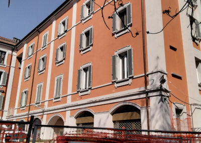 ristrutturazione con decorazioni in stile classico